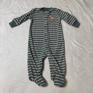 5/$25 Carter's Footed Fleece Sleeper‎ Baby 6 Months Grey White Striped Dog Wagon